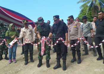 Bupati Boltim Dampingi Danrem 131 Resmikan Jalan Santiago