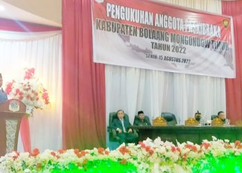 Bupati Kukuhkan 27 Anggota Paskibraka Boltim
