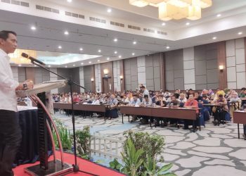 Buka Bimtek Peningkatan Kapasitas Perangkat Desa, Bupati Ingatkan Soal Loyalitas