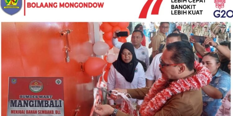 Bupati Limi Resmikan Gedung Bumdes Mart Mangimbali Desa Mariri Baru