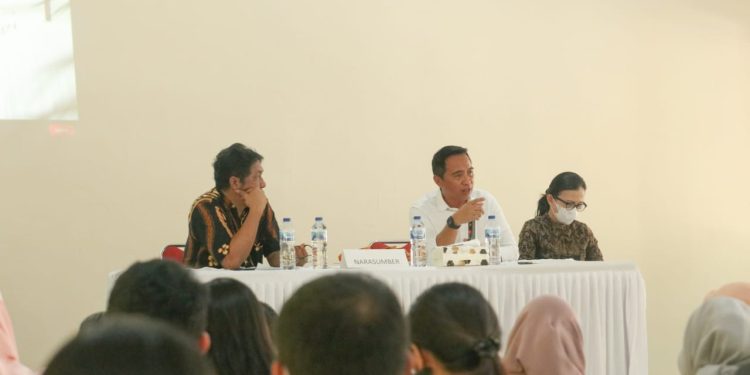 Jadi Narasumber, Bupati Boltim Bicara Soal  Peluang dan Tantangan Indonesia Sebagai Ketua ASEAN 2023