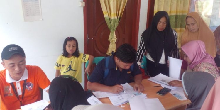 Hari ini, 324 KPM di Kecamatan Motongkad dan Modayag Terima BLT BBM