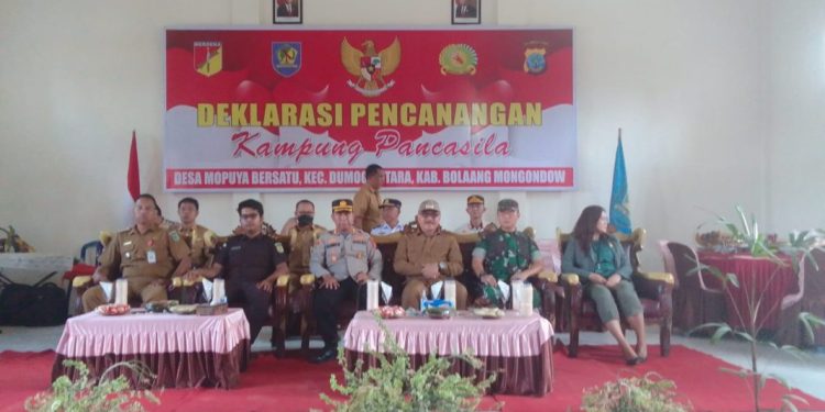 Pj Bupati Limi Canangkan Desa Mopuya sebagai Kampung Pancasila