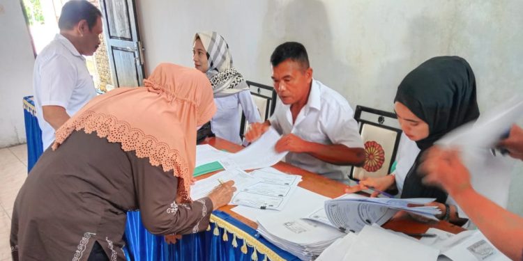 Pemdes Purworejo Tengah Salurkan BLT DD Tahap III kepada 72 KPM