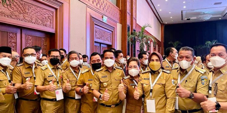 Bupati Boltim Ikuti Arahan Presiden RI Terkait Pengendalian Inflasi Daerah dan Penghapusan Kemiskinan