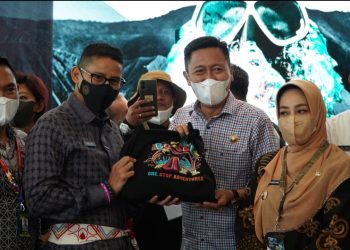 Sandiaga Uno Puji Bupati Bolsel Berkomitmen Meningkatkan Wisata Bahari