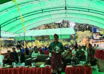 Bupati Limi Mokodompit Hadiri Upacara Ngaben Parisada Massal di Werdhi Agung Selatan