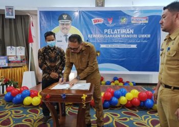 Bupati Limi Teken MoU Bersama PT Indomarco Prismatama dan Buka Bimtek Kewirausahaan Mandiri UMKM