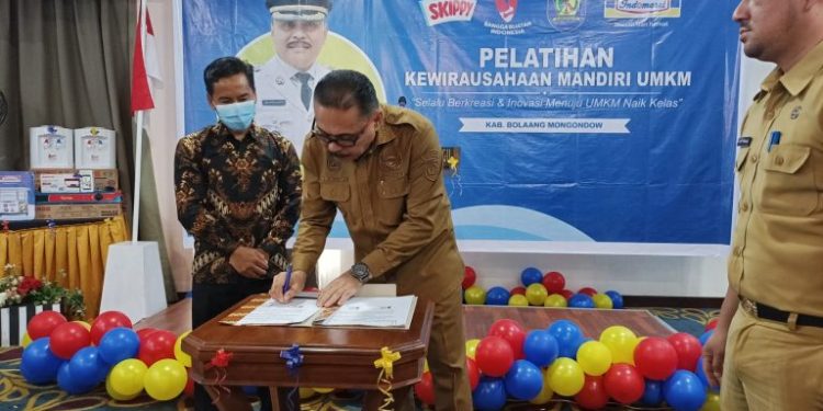 Bupati Limi Teken MoU Bersama PT Indomarco Prismatama dan Buka Bimtek Kewirausahaan Mandiri UMKM