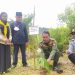 Dinas Pertanian Bersama KMPA Maleo dan Resort Kehutanan Wilayah Boltim Lakukan Penanaman Bibit Pohon di Mooat