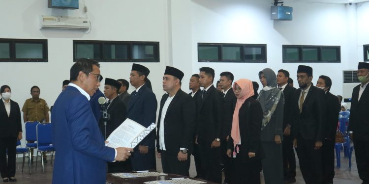 Ini Nama-nama 34 ASN yang Dilantik Bupati Boltim