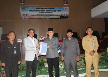 Bupati Hadiri Paripurna Ranperda APBD Boltim 2023