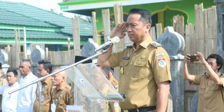 Bupati Boltim Pimpin Apel Kerja di Kecamatan Kotabunan