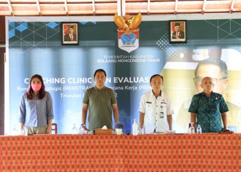 Bupati Boltim Buka Coaching Clinic dan Evaluasi Renja dan Renstra OPD Tahun 2022