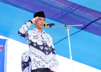 Bupati Boltim Pimpin Upacara HUT PGRI dan HGN