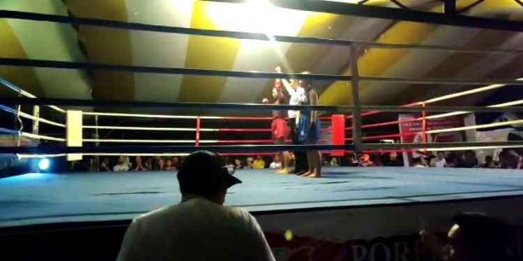 Angelina Runtukahu Sabet Medali Emas di Porprov Sulut Cabor Muay Thai