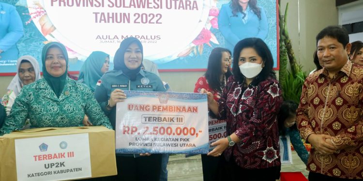 Membanggakan! TP-PKK Boltim Raih Juara di Lomba PKK Tingkat Provinsi