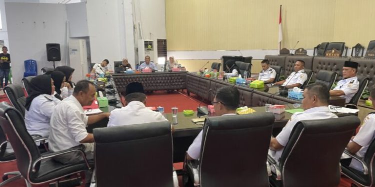 DPRD Gelar RDP dengan 15 Sangadi se-Kotamobagu