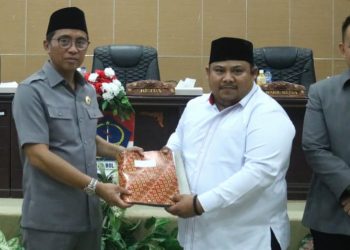 Bupati Boltim Hadiri Paripurna Penetapan Propemperda 2023 dan Penyampaian Tiga Ranperda