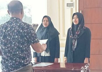 Asisten I Boltim Lantik Tiga Pejabat Eselon IV