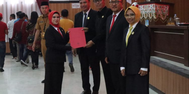 Ketua DPRD Bolsel Pimpin Pengambilan Sumpah Janji Aleg Hasil PAW