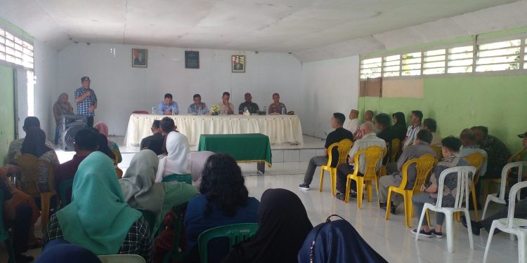 Pemdes Purworejo Tengah Hadiri Sertijab Camat Modayag