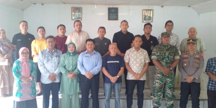 Pemdes Lanut Hadiri Sertijab Camat Modayag