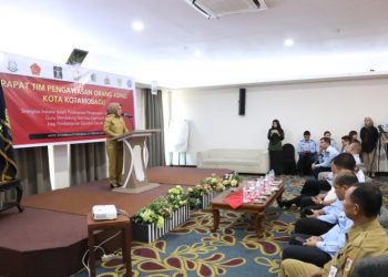 Wali Kota Tatong Bara Buka Rapat Tim Pengawasan Orang Asing