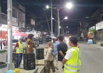 Dinas Perkim Bikin Wajah Kota Kotamobagu Terang Benerang