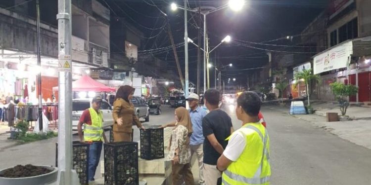 Dinas Perkim Bikin Wajah Kota Kotamobagu Terang Benerang