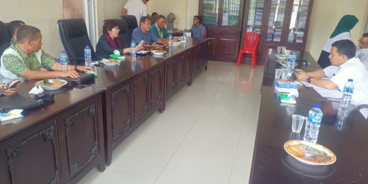 DPRD Bolmut dan Bagian Hukum Raker Bahas Ranperda Prioritas tahun 2023