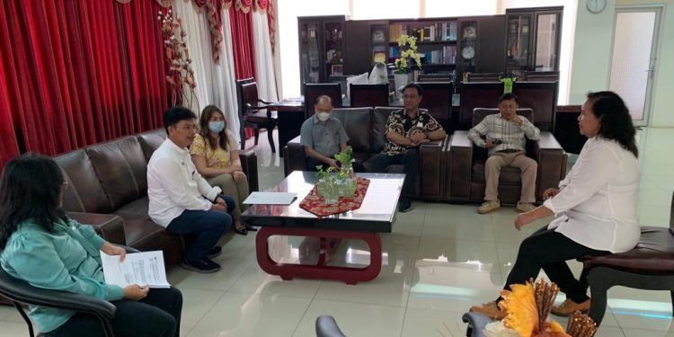 Bupati Jajaki Kerja Sama dengan Politeknik Manado