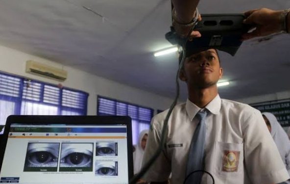 Jelang Pemilu 2024, Disdukcapil Kotamobagu ‘Jemput Bola’ Rekam e-KTP. Pelajar jadi Sasaran Utama 