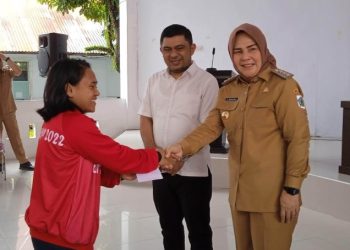 Pemkot Tepati Janji, Atlet Kotamobagu Peraih Medali Terima Bonus