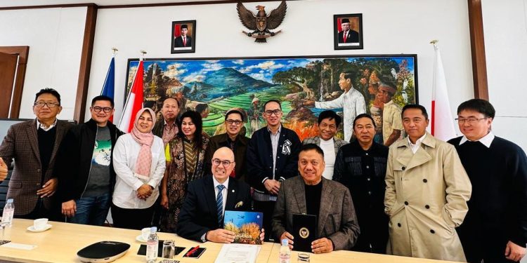 Wali Kota Tatong Bara Paparkan Potensi Budidaya Ikan Sidat dan Peluang Tenaga Kerja asal Kotamobagu di Jepang