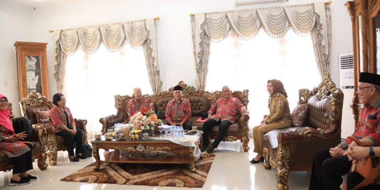 Wali Kota Tatong Bara Sambut Kunker Ketua dan Anggota BKSAUA Provinsi Sulut