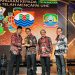 Menteri Kesehatan Serahkan Penghargaan UHC Award 2023 ke Pemkab Bolsel