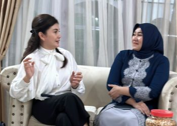 Ketua Komisi IX DPR RI Rayu Mama Icat Maju Calon Anggota DPRD Provinsi Sulut