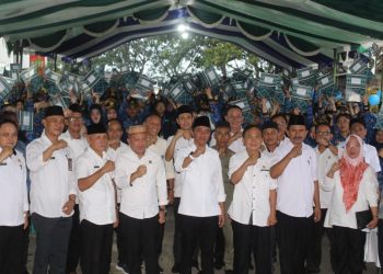 Bupati Boltim Serahkan SK kepada 232 PPPK Nakes TA 2023