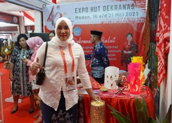 Ketua Dekranasda Boltim Hadiri HUT ke-43 Dewan Kerajinan Nasional