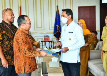 Perjuangkan Tenaga Kerja Lokal, Bupati Boltim Tandatangani Kesepakatan dengan PT.ASA