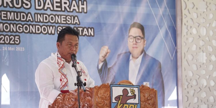 KNPI Bolsel Resmi Dilantik, Wabup Deddy Ajak Pengurus Bantu Wujudkan Visi Misi Daerah