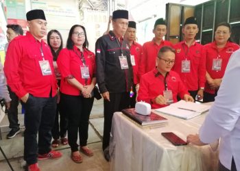 Resmi Daftarkan Bacaleg di KPU, YRT: PDIP Bolmong Siap Tarung