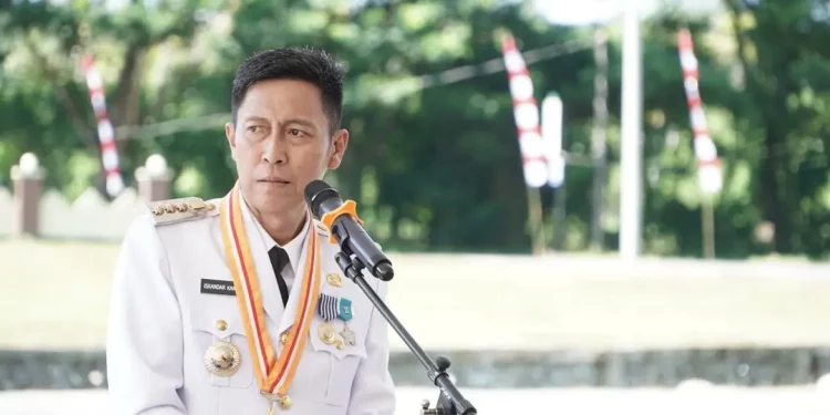 Iskandar Kamaru dan Deddy Abdul Hamid Hadiri HUT Bhayangkara ke-77