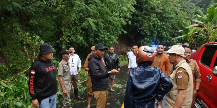 SSM Tinjau Langsung Lokasi Banjir dan Longsor di Kecamatan Motongkad dan Nuangan