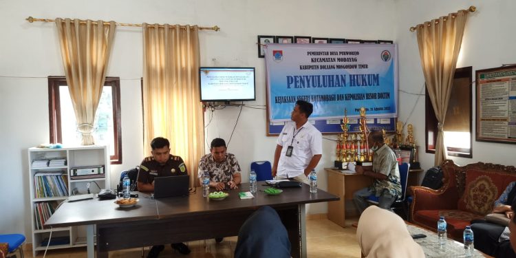 Gelar Penyuluhan Hukum, Pemdes Purworejo Ucapkan Terima Kasih kepada Kejari Kotamobagu