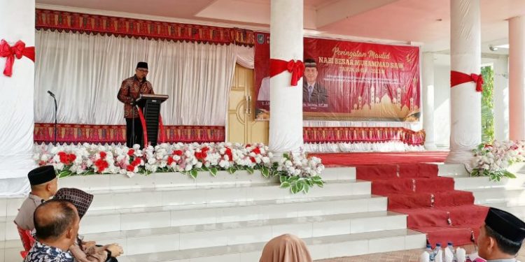 Peringati Maulid Nabi, Pj Bupati Limi Ajak Umat Muslim Teladani Perilaku Rasulullah