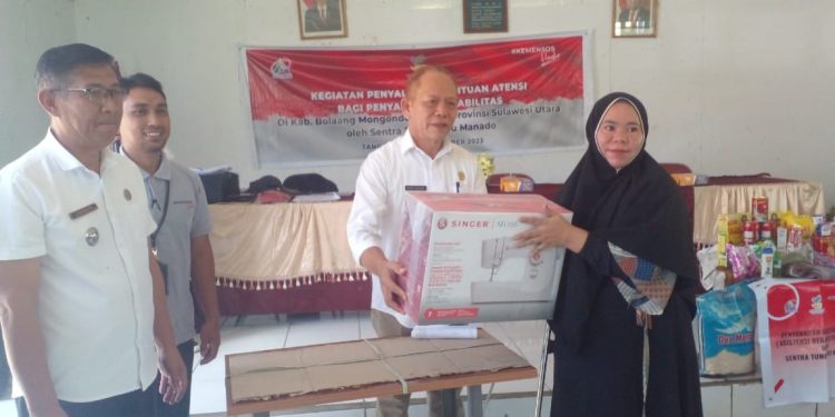 42 Penyandang Disabilitas di Kecamatan Modayag dan Modayag Barat Terima Bansos Atensi