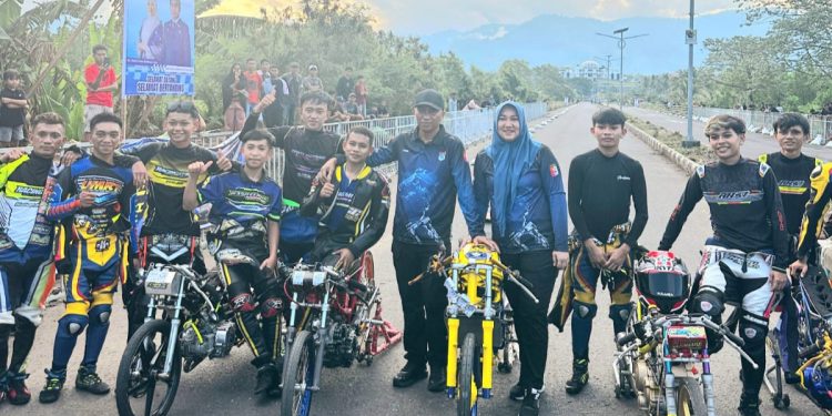 SSM Buka Kejurda Hero Drag Race dan Drag Bike KNPI Boltim