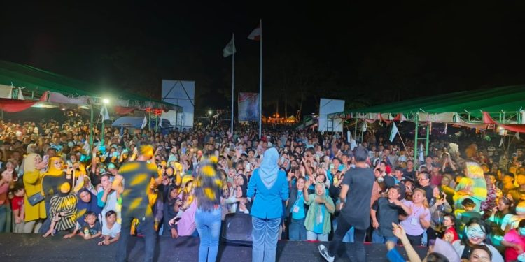 Ribuan Masyarakat Ikut Ramaikan Penutupan Jambore Pemuda KNPI Bolmong